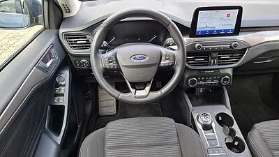 Ford Focus Turnier 1.5 EcoBoost AT Titanium