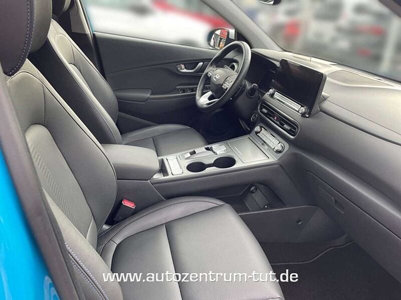 Hyundai KONA EV 64 kWh Prime+Sitz-Paket+Dachlack