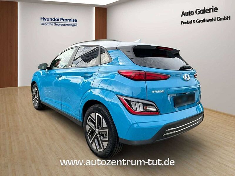 Hyundai KONA EV 64 kWh Prime+Sitz-Paket+Dachlack