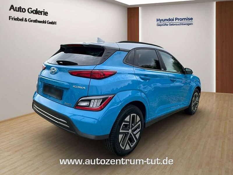 Hyundai KONA EV 64 kWh Prime+Sitz-Paket+Dachlack