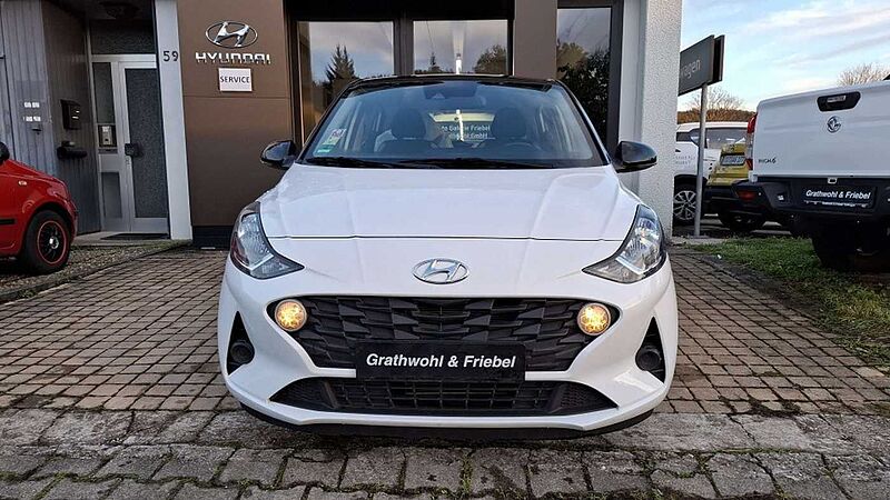 Hyundai i10 1.2 AT Trend Komfortpaket*LM16*Dach-Lack