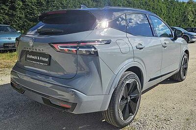 Nissan Qashqai MY24 DIG-T N-Design+Panoramaglasdach+BOS