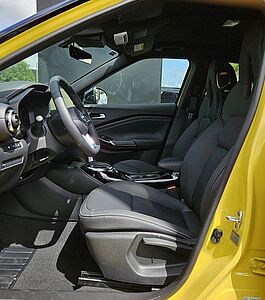 Nissan Juke MY24 1.6 HYBRID TEKNA & BOSE-Sound