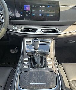 DFSK Fengo n 600 1.5-T GDI 6AT 7 SitzerAll-Inclusive