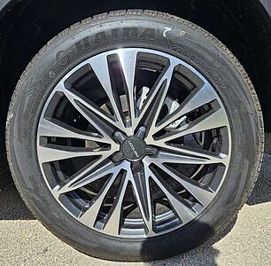 DFSK Fengo n 600 1.5-T GDI 6AT 7 SitzerAll-Inclusive