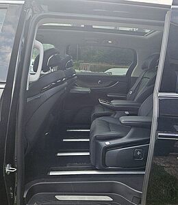 DFSK Forthing 9 HEV 1.5-T DHT 7-Sitzer