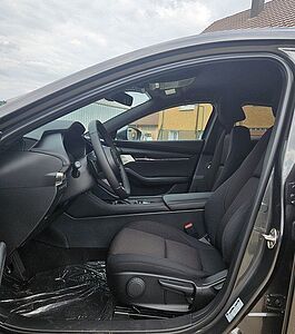 Mazda 3 2.5 e-SKYACTIV G140 6AT Exclusive-line