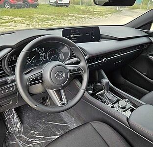 Mazda 3 2.5 e-SKYACTIV G140 6AT Homura