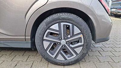 Hyundai Kona EV 64 kWh Trend+Navi+Assist+AHK+WKR-LM