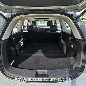 DFSK Fengo n 600 1.5-T GDI 6AT 7 SitzerAll-Inclusive