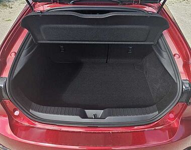 Mazda 3 2.5 e-SKYACTIV G 140 6AT Homura