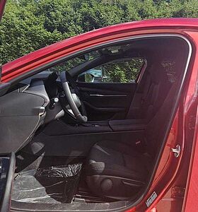 Mazda 3 2.5 e-SKYACTIV G 140 6AT Homura