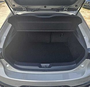 Mazda 3 2.5 e-SKYACTIV G140 AT Centre-Line