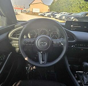 Mazda 3 2.5 e-SKYACTIV G140 AT Centre-Line