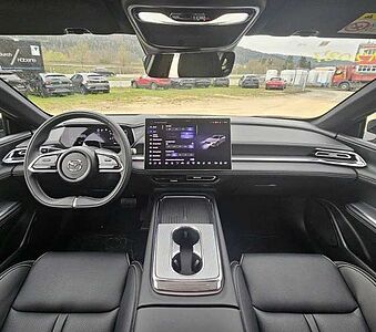 Mazda 6e EV Long Range 80kWh Takumi