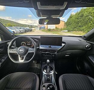 Nissan Juke 1.6 4MT HYBRID N-CONNECTA+Winter+BFS