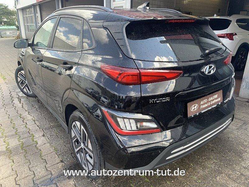 Hyundai Kona 64 kWh Prime+Sitz-Paket*2,99%