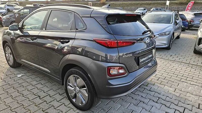 Hyundai Kona EV 39 kWh Advantage*SHZ+PDC+Navi+ACC