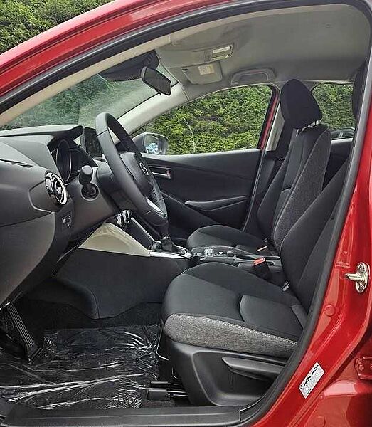 Mazda 2 1.5 e-SKYACTIV G 90 CENTER+CONVENIENCE-Paket