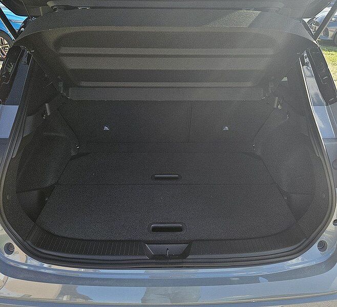 Nissan Qashqai MY24 DIG-T N-Design+Panoramaglasdach+BOS