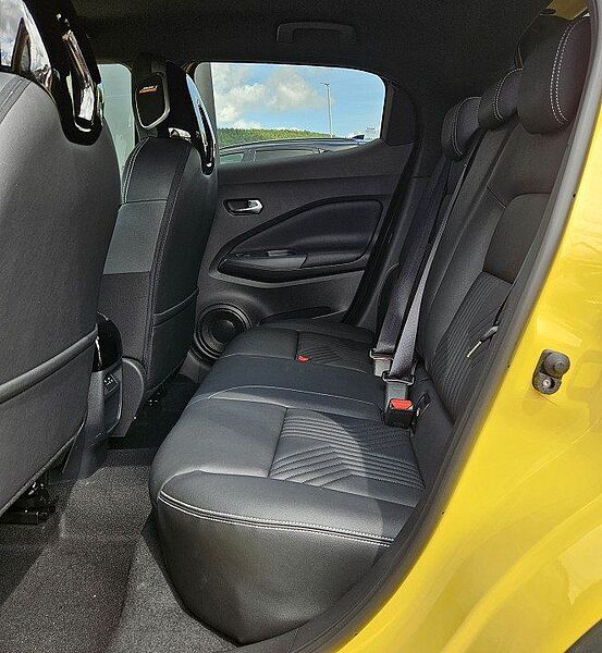 Nissan Juke MY24 1.6 HYBRID TEKNA & BOSE-Sound