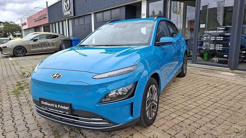 Hyundai Kona EV 39 kW/h MY23 Basis*1.HAND*OBC*AHK