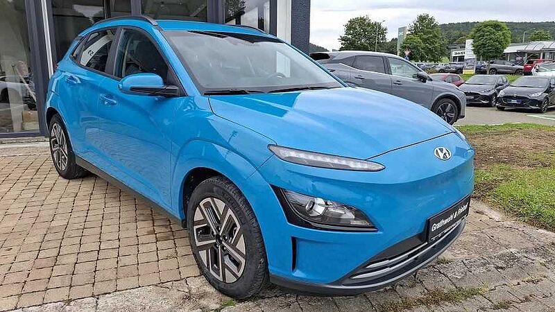 Hyundai Kona EV 39 kW/h MY23 Basis*1.HAND*OBC*AHK