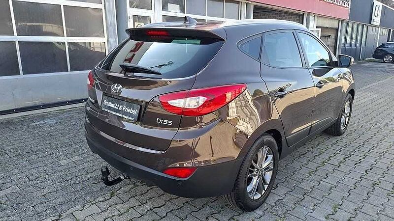 Hyundai ix35 FL 1.6 FIFA World Cup GOLD+AHK+WKR*1.HAND