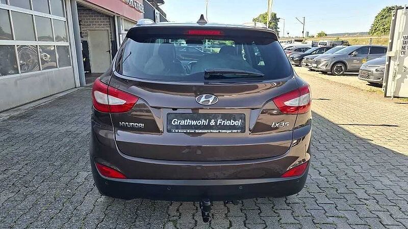 Hyundai ix35 FL 1.6 FIFA World Cup GOLD+AHK+WKR*1.HAND
