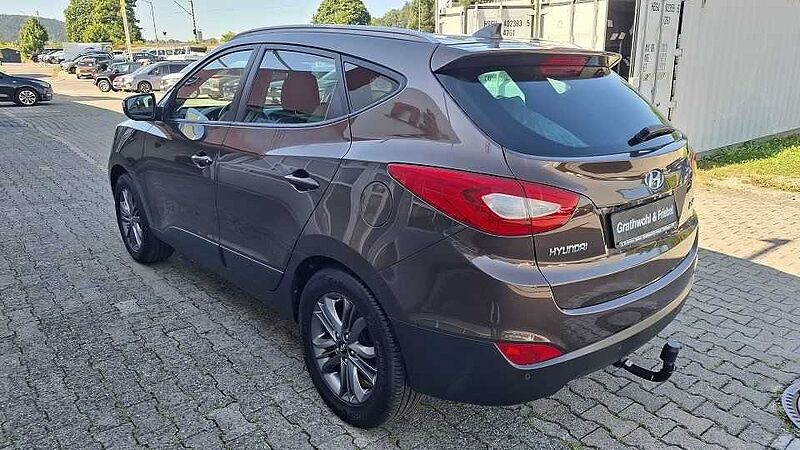 Hyundai ix35 FL 1.6 FIFA World Cup GOLD+AHK+WKR*1.HAND