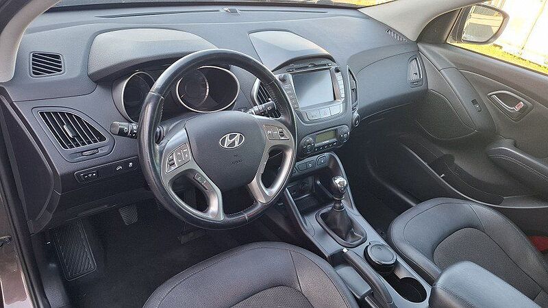 Hyundai ix35 FL 1.6 FIFA World Cup GOLD+AHK+WKR*1.HAND
