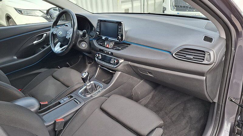 Hyundai i30 Fastback 1.4 Turbo Style, LED+NAVI-Paket