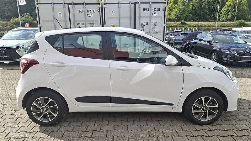 Hyundai i10 1.2 Automatik Style+NAVI