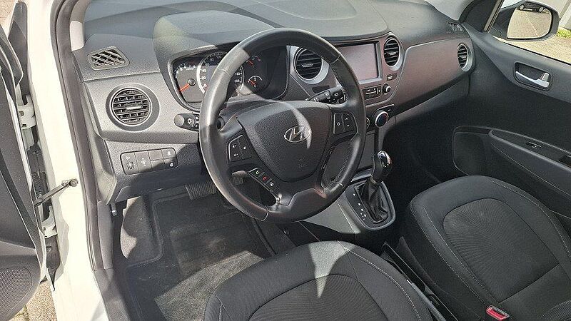 Hyundai i10 1.2 Automatik Style+NAVI