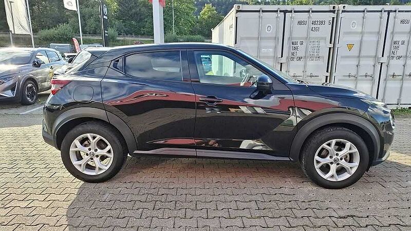 Nissan Juke 1.0 DIG-T 6MT N-Connecta*1.HAND