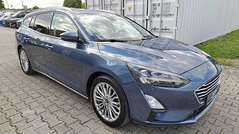 Ford Focus Turnier 1.5 EcoBoost AT Titanium