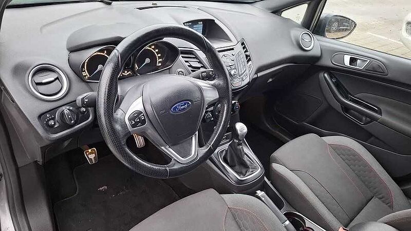 Ford Fiesta EcoBoost ST-Line