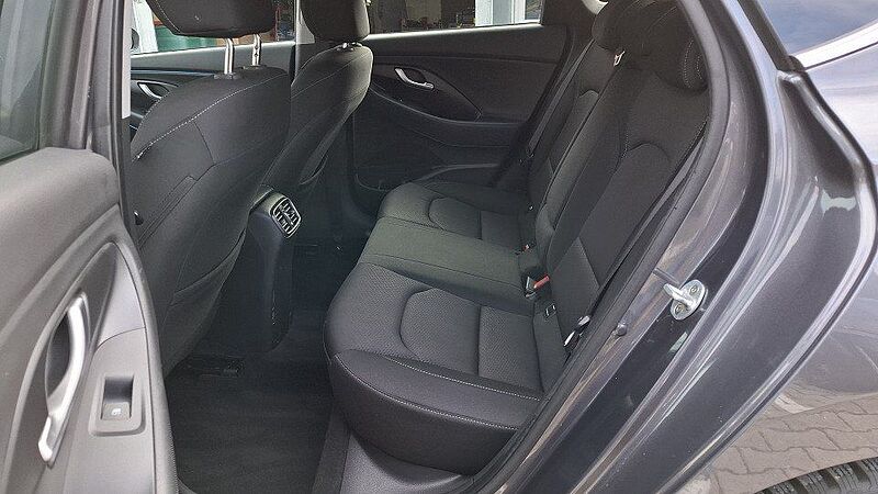 Hyundai i30 Fastback 1.4 Turbo Style, LED+NAVI-Paket