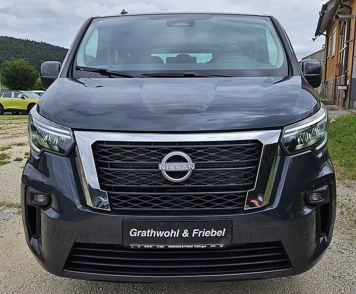 Nissan Primastar DCi150 8-Sitzer Tekna+Desgin+BES+AHK+W