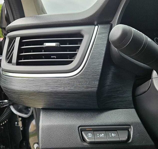 Nissan Primastar DCi150 8-Sitzer Tekna+Desgin+BES+AHK+W