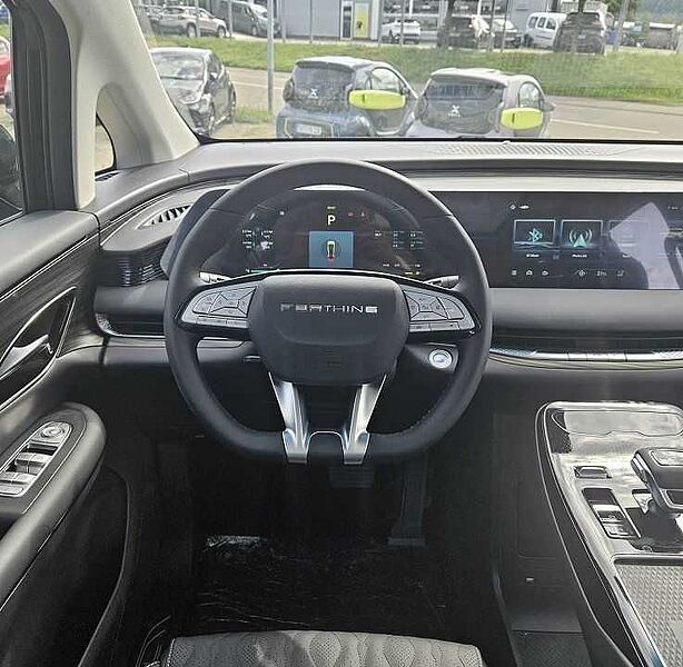 DFSK Forthing 9 HEV 1.5-T DHT 7-Sitzer