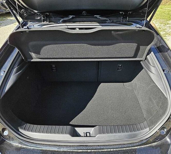 Mazda 3 2.0 e-SKYACTIV X 186 AT Exclusive-line