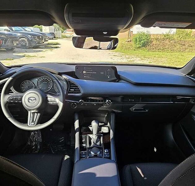 Mazda 3 2.0 e-SKYACTIV X 186 AT Exclusive-line