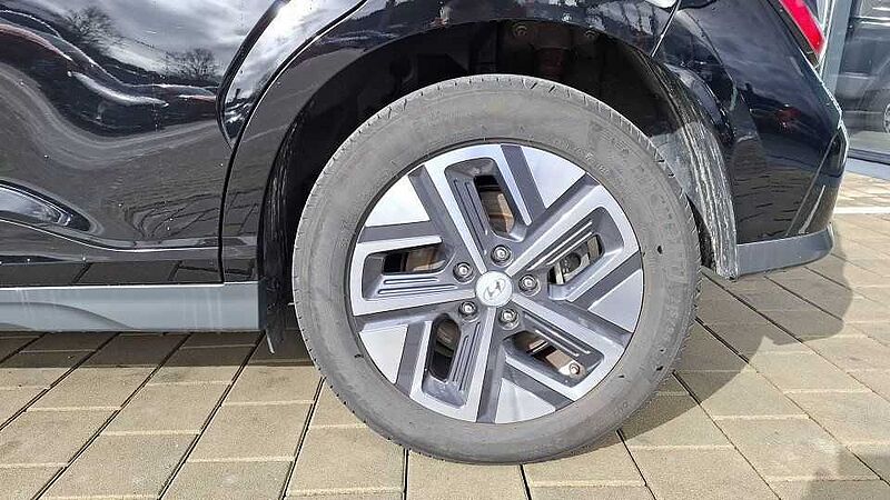 Hyundai Kona Elektro 39 kWh Trend-Paket inkl.11kW OBC