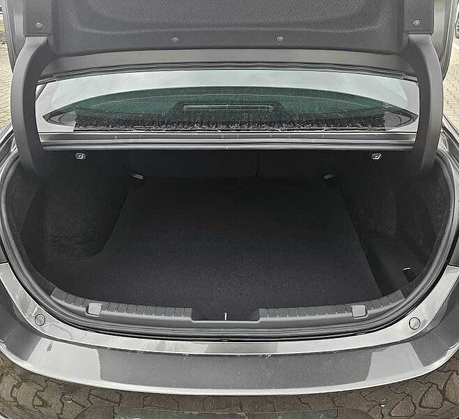 Mazda 3 Fastback 2.5 e-SKYACTIV G140 Exclusive-Line