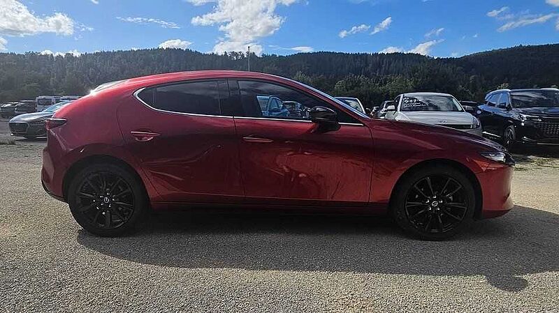 Mazda 3 2.5 e-SKYACTIV G 140 6AT Homura