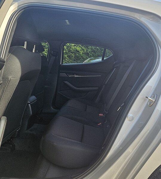 Mazda 3 2.5 e-SKYACTIV G140 AT Centre-Line