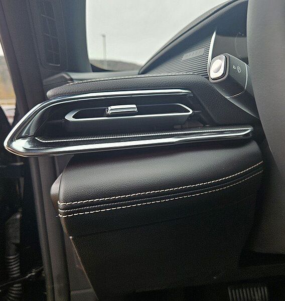 Mazda 6e EV Long Range 80kWh Takumi