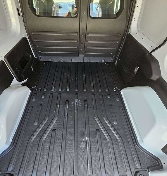 Nissan  Townstar Kasten DIG-T130 N-Connecta+Tech+AHK+HV