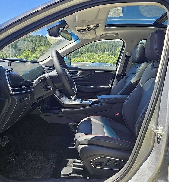 Baic Beijing X75 1.5 Turbo 7-DCT Pano*Leder*360&deg;All-Inklusive